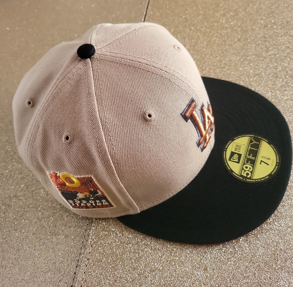 New Era Tan and Black LA Cap